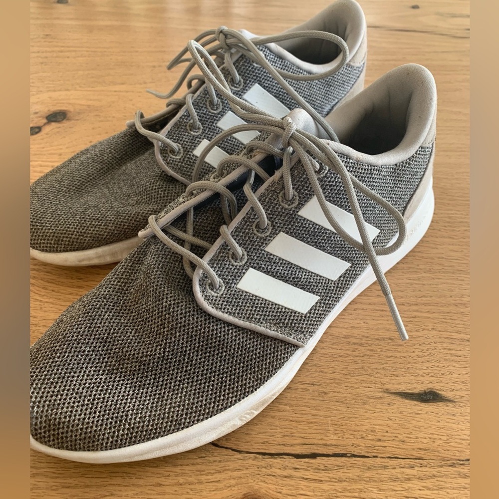 Adidas Cloudfoam Running Shoe Women’s 9 Gray Preloved